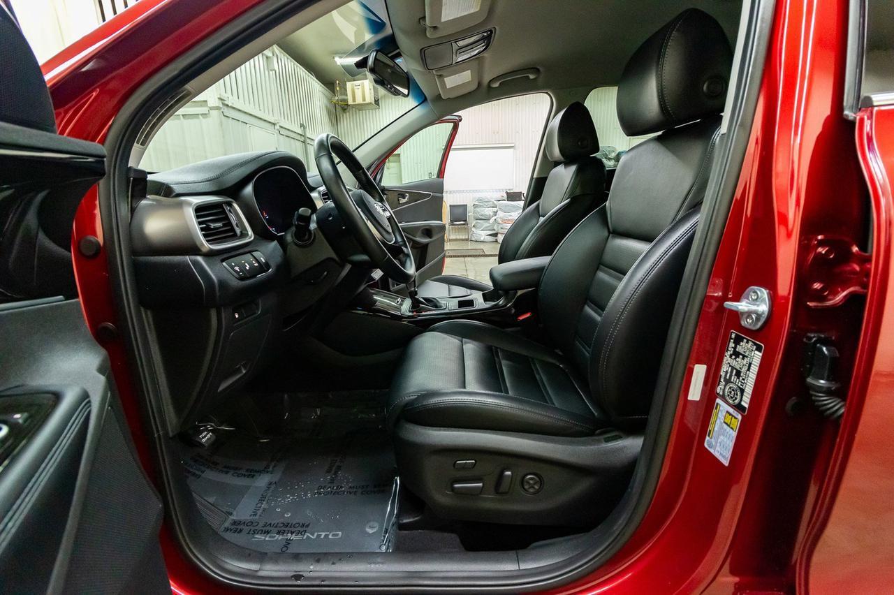 2019 Kia Sorento AWD EX BCam 7 Passenger Red Deer AB