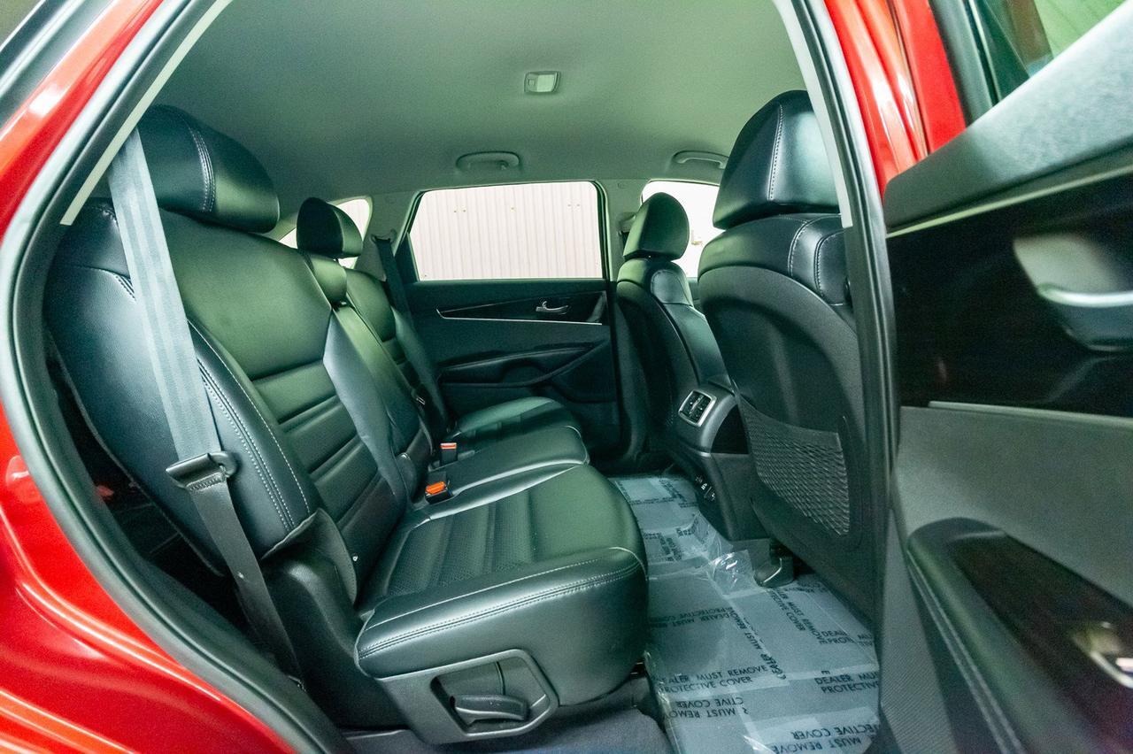 2019 Kia Sorento AWD EX BCam 7 Passenger Red Deer AB