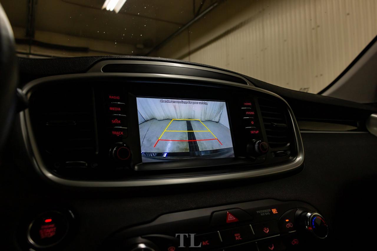 2019 Kia Sorento AWD EX Leather BCam 3rd Row Red Deer AB