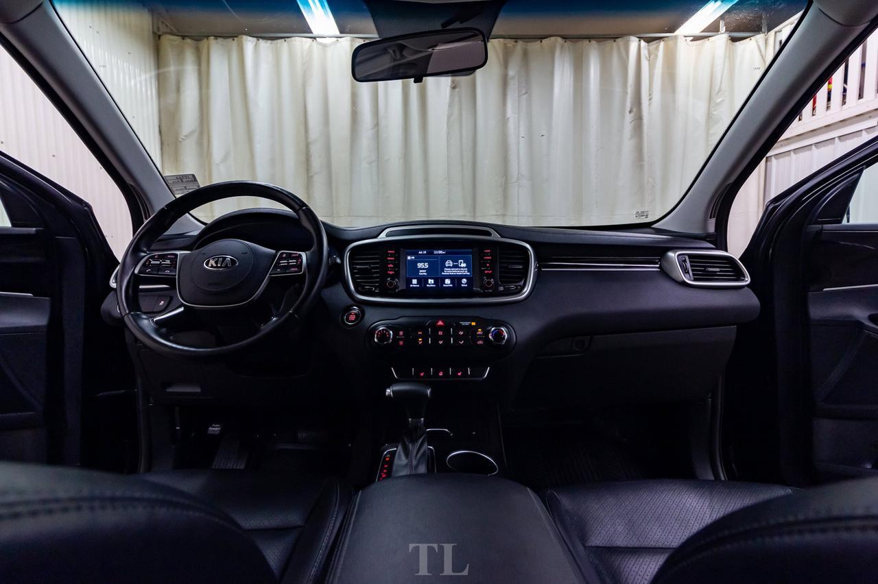 2019 Kia Sorento AWD EX Leather BCam 3rd Row Red Deer AB