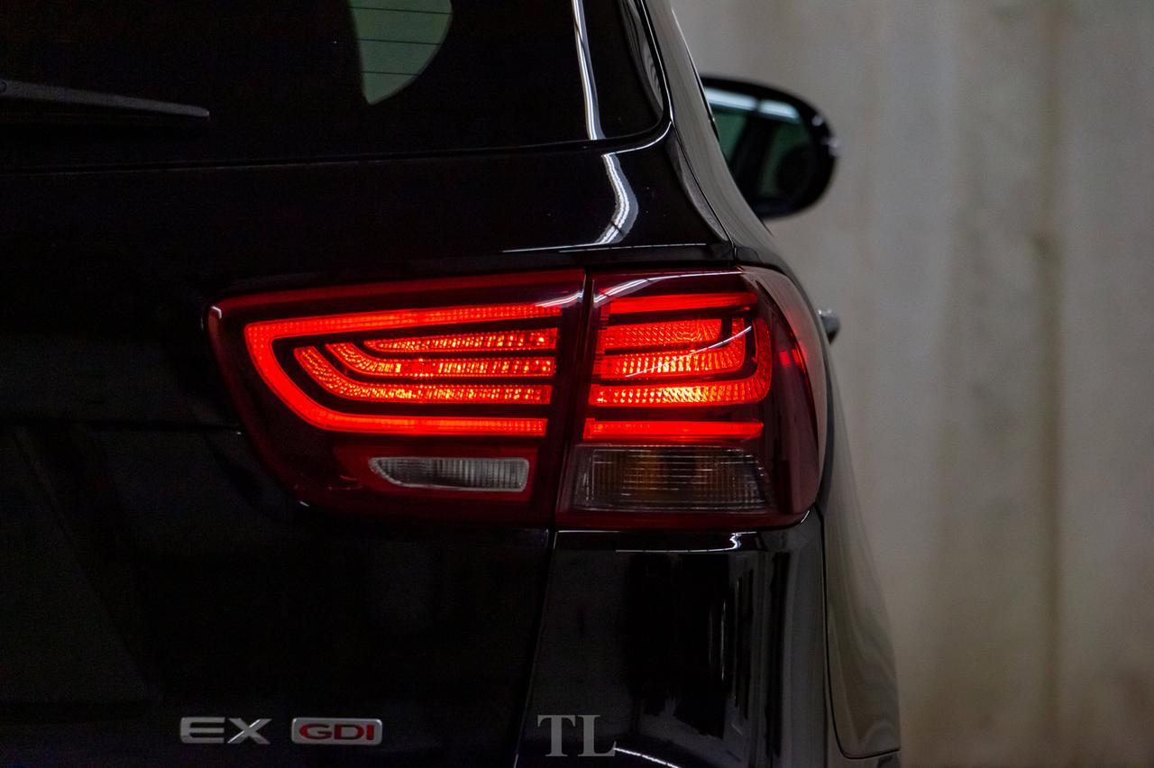 2019 Kia Sorento AWD EX Leather BCam 3rd Row Red Deer AB