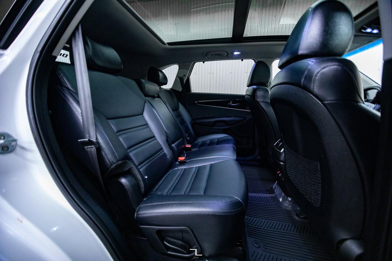 2019 Kia Sorento AWD EX Premium Leather Roof Bcam Red Deer AB