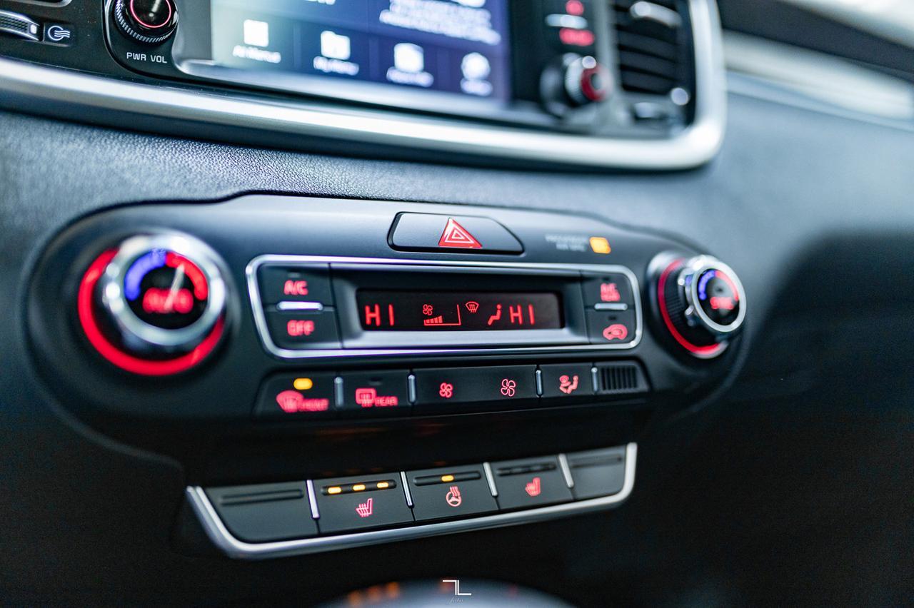 2019 Kia Sorento AWD EX Premium Leather Roof Bcam Red Deer AB