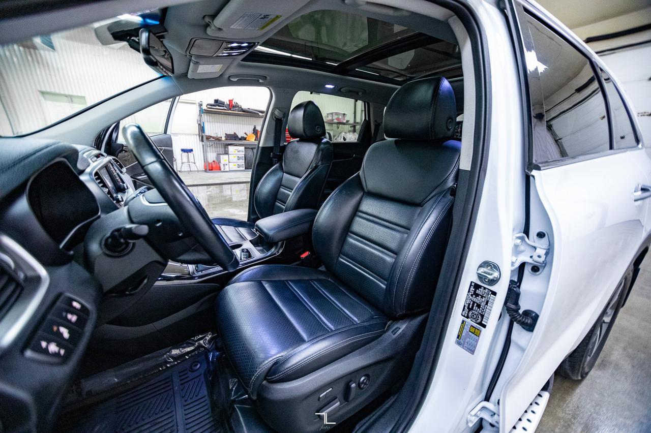 2019 Kia Sorento AWD EX Premium Leather Roof Bcam Red Deer AB