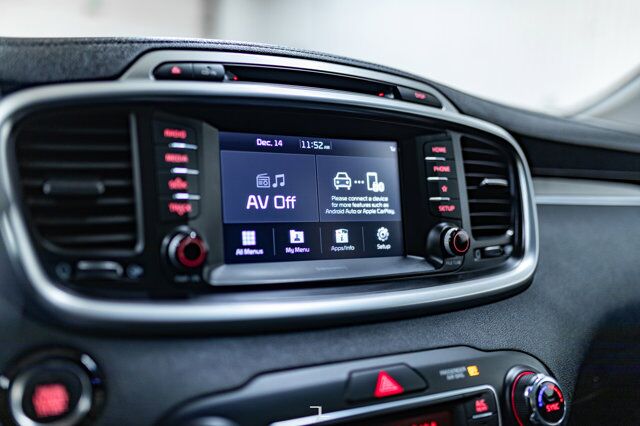 2019 Kia Sorento AWD EX Premium Leather Roof Bcam Red Deer AB