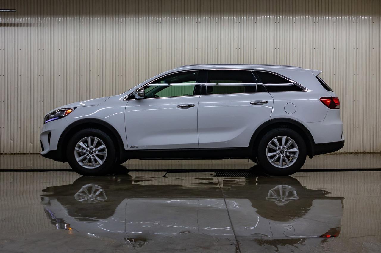 2019 Kia Sorento AWD LX 3rd Row BCam Red Deer AB