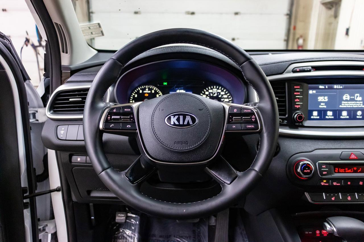2019 Kia Sorento AWD LX 3rd Row BCam Red Deer AB