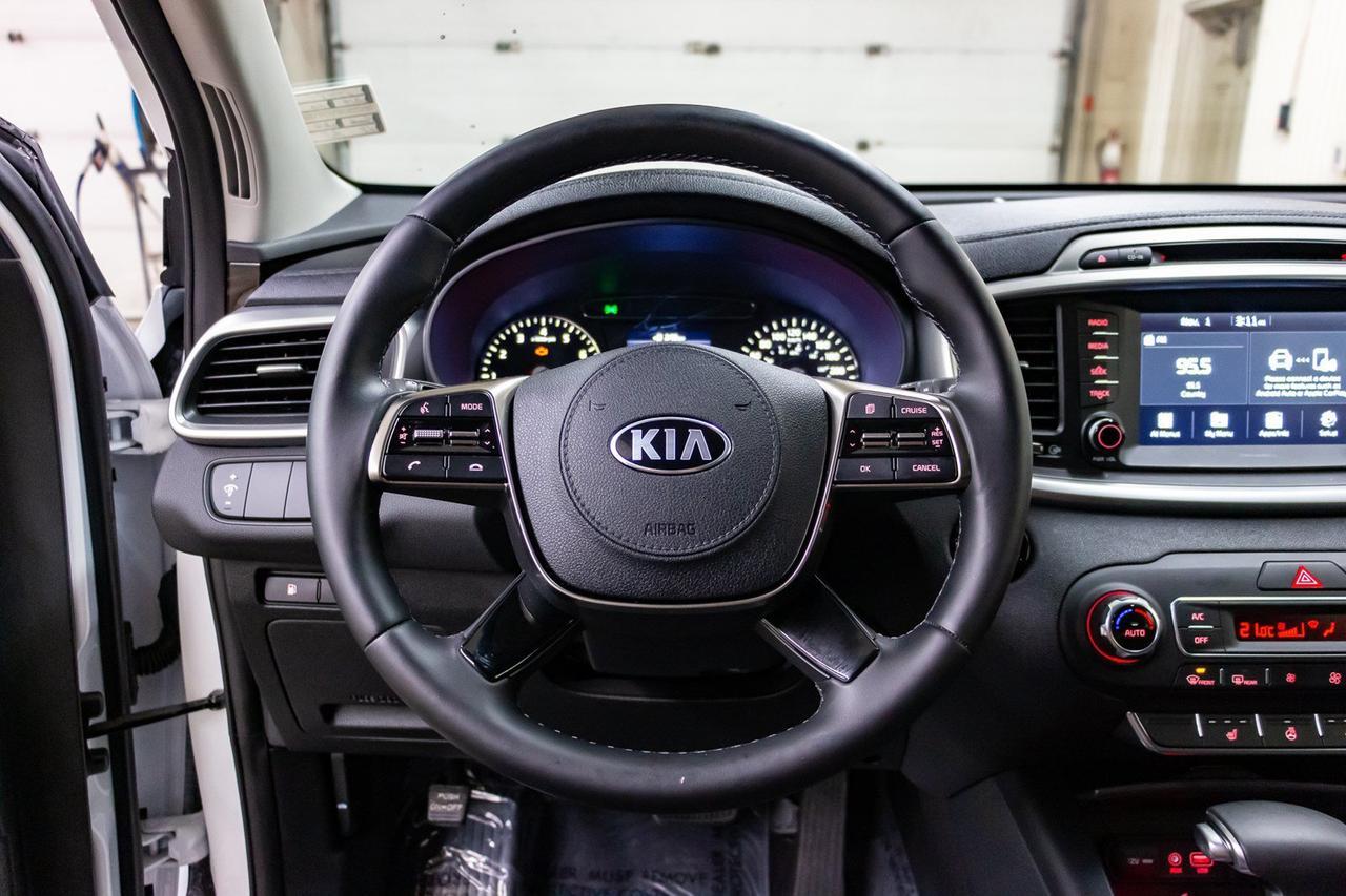 2019 Kia Sorento AWD LX 3rd Row BCam Red Deer AB