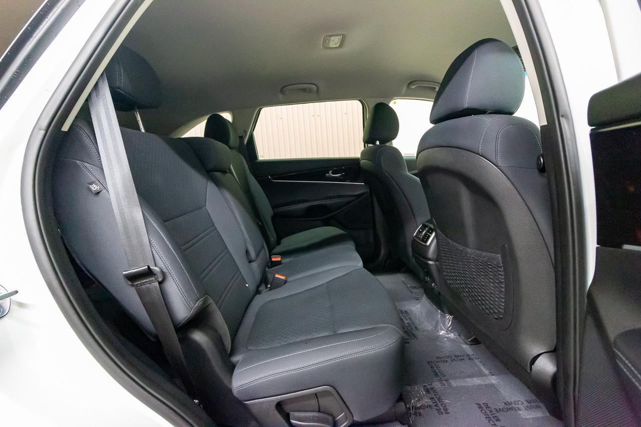 2019 Kia Sorento AWD LX 3rd Row BCam Red Deer AB