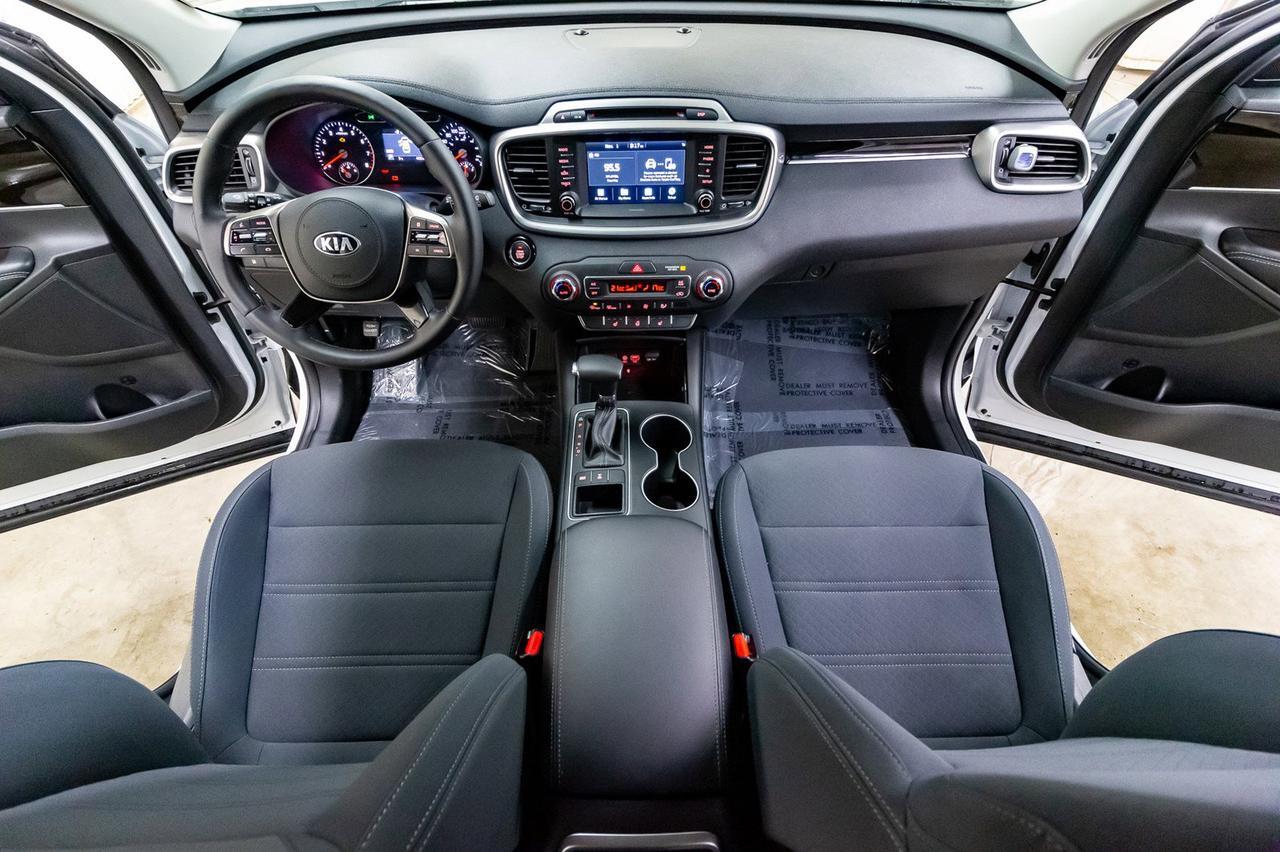 2019 Kia Sorento AWD LX 3rd Row BCam Red Deer AB