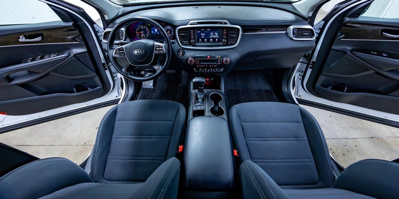 2019 Kia Sorento AWD LX LOAD HSEAT BCAM Red Deer AB