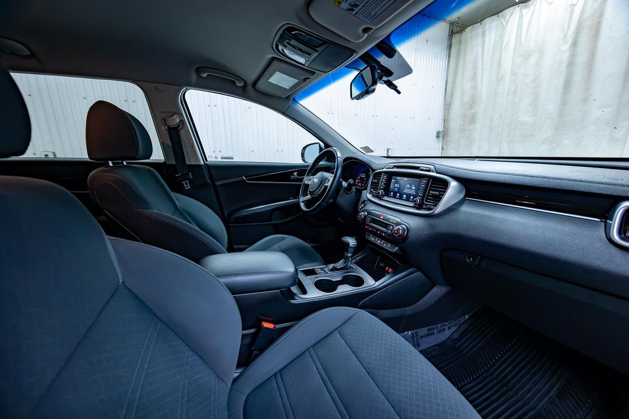 2019 Kia Sorento AWD LX LOAD HSEAT BCAM Red Deer AB
