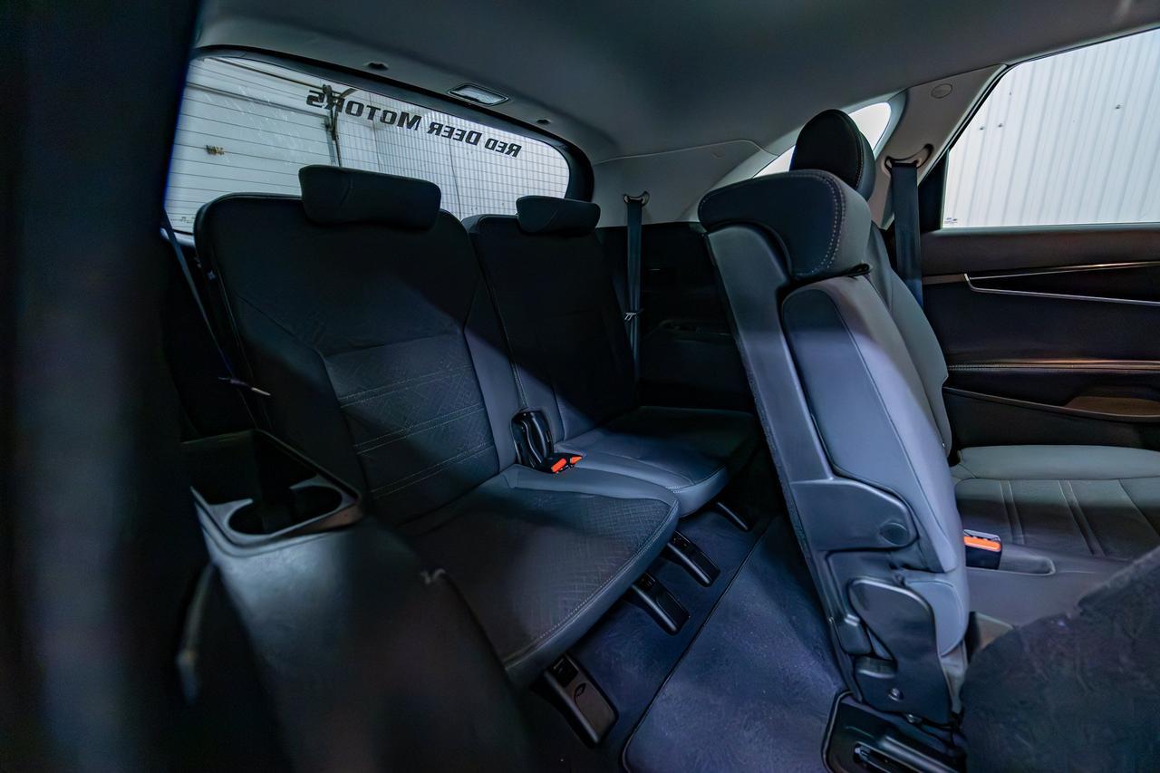 2019 Kia Sorento AWD LX LOAD HSEAT BCAM Red Deer AB