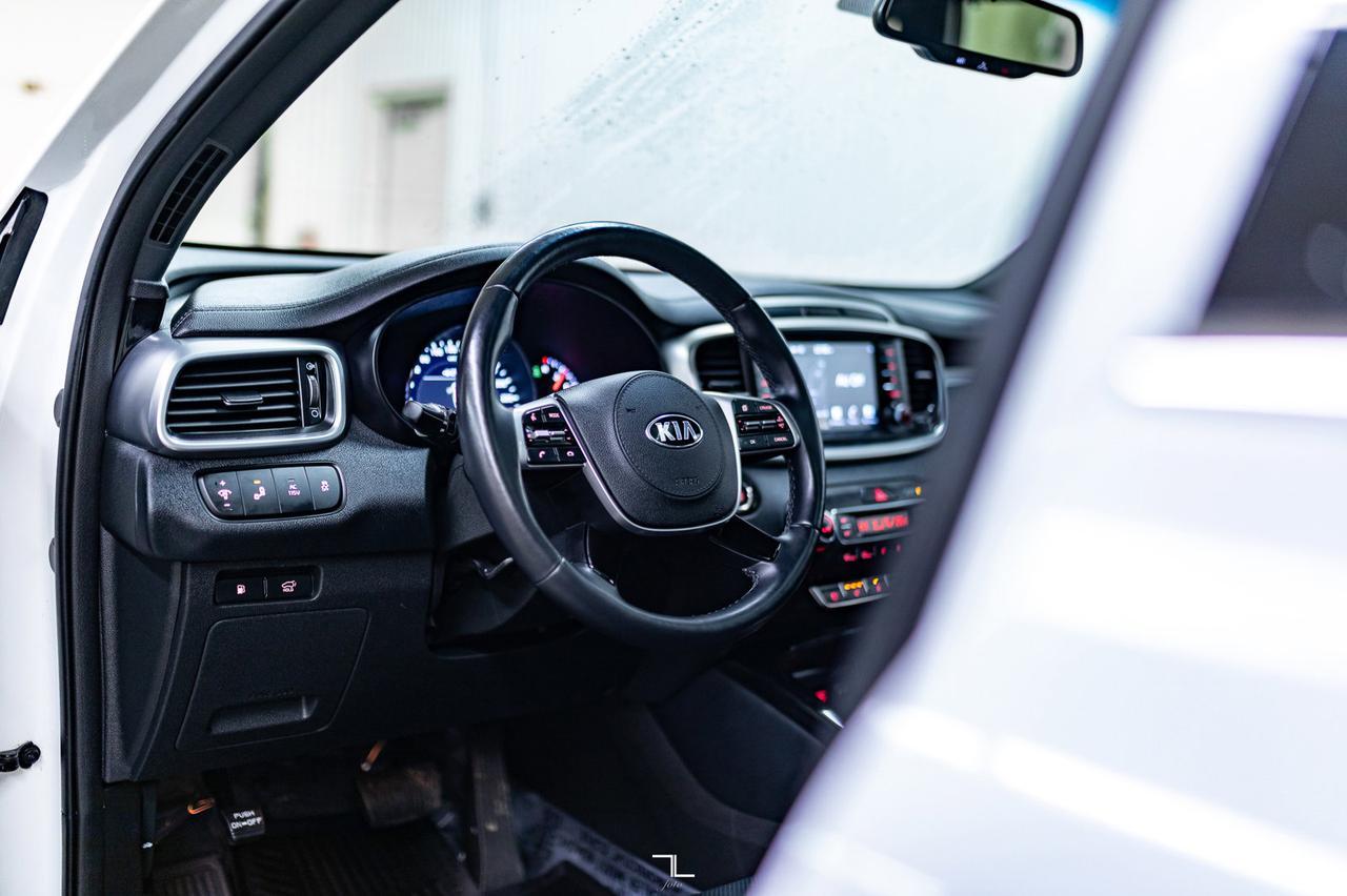 2019 Kia Sorento AWD SX Plus Leather Roof Nav BCam Red Deer AB