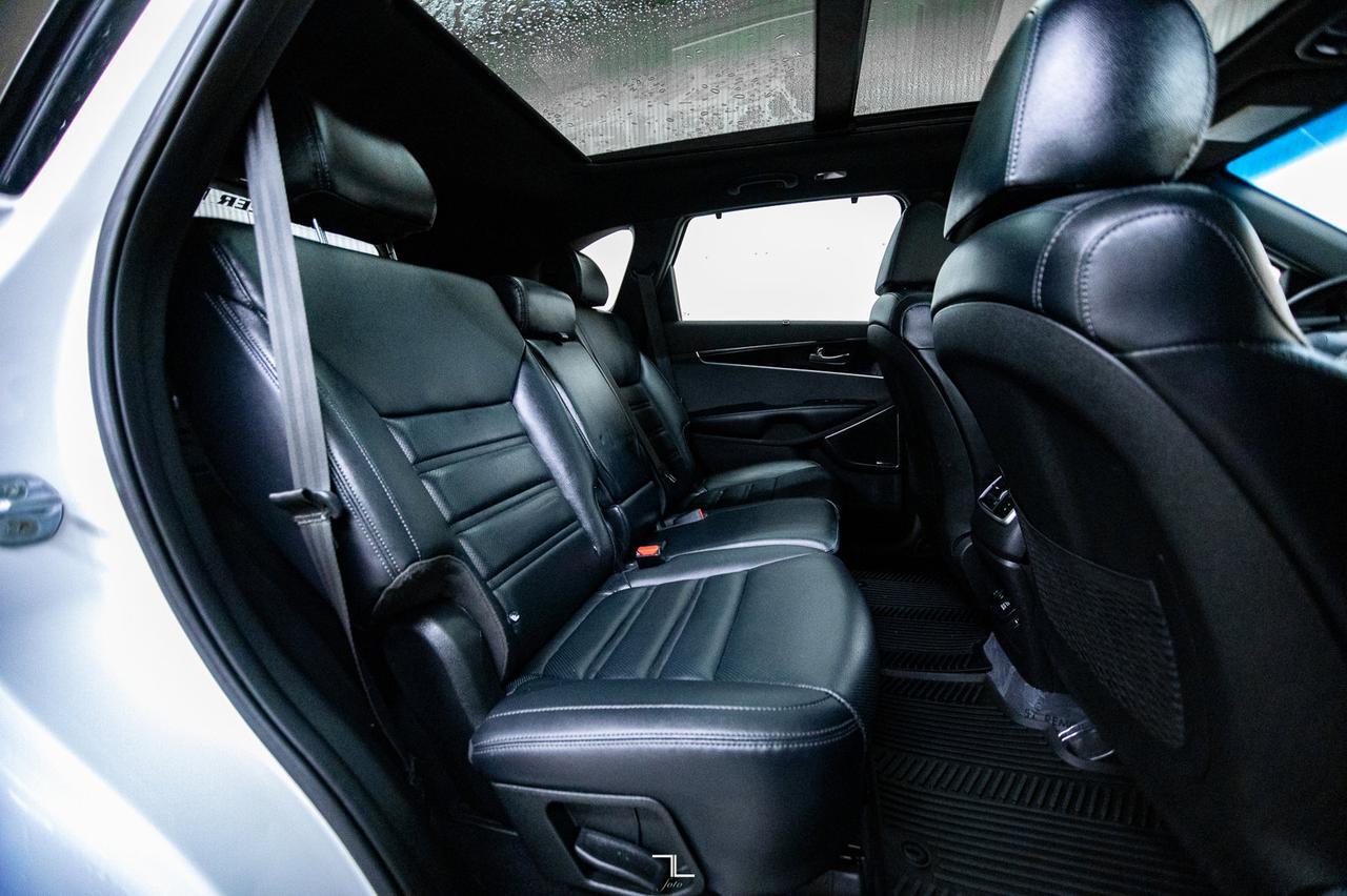 2019 Kia Sorento AWD SX Plus Leather Roof Nav BCam Red Deer AB