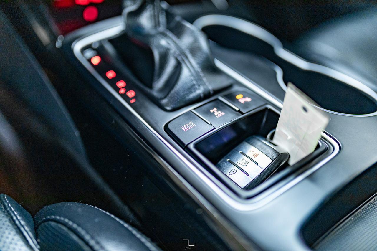 2019 Kia Sorento AWD SX Plus Leather Roof Nav BCam Red Deer AB