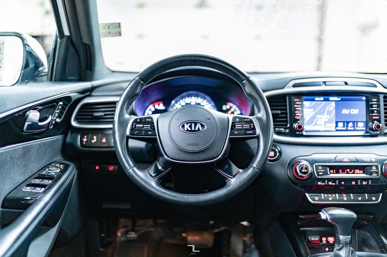 2019 Kia Sorento AWD SX Plus Leather Roof Nav BCam Red Deer AB