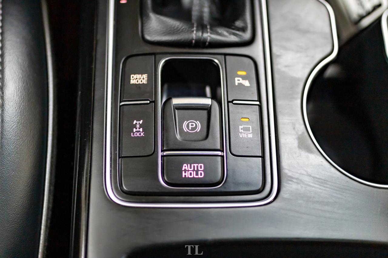 2019 Kia Sorento AWD SXL Limited Leather Roof Nav BCam Red Deer AB