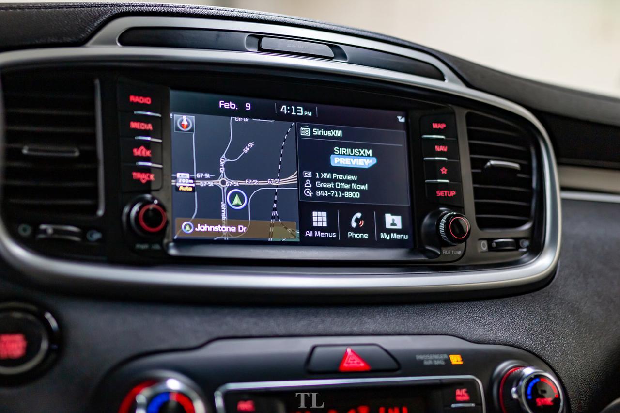 2019 Kia Sorento AWD SXL Limited Leather Roof Nav BCam Red Deer AB