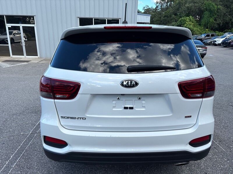 2019 Kia Sorento LX photo 8