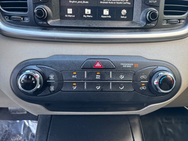 2019 Kia Sorento LX photo 20