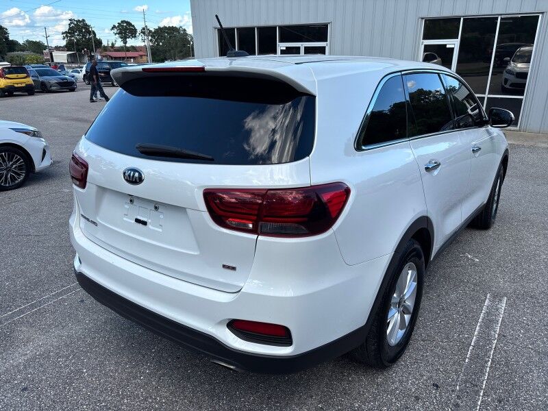 2019 Kia Sorento LX photo 9