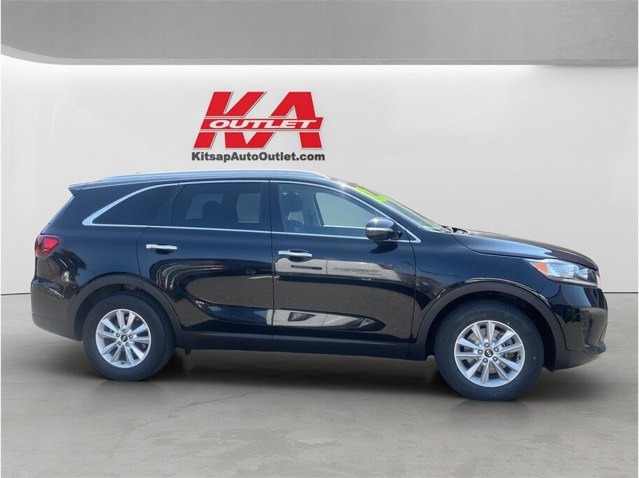 2019 Kia Sorento LX Sport Utility 4D