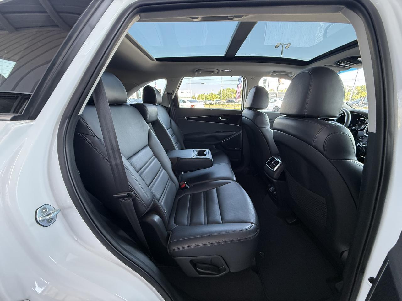 2019 Kia Sorento SX V6 photo 28