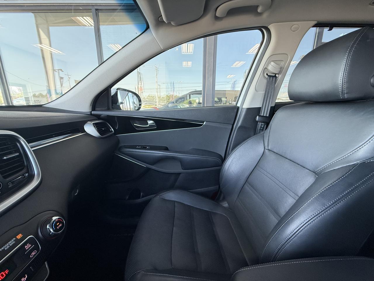 2019 Kia Sorento SX V6 photo 21