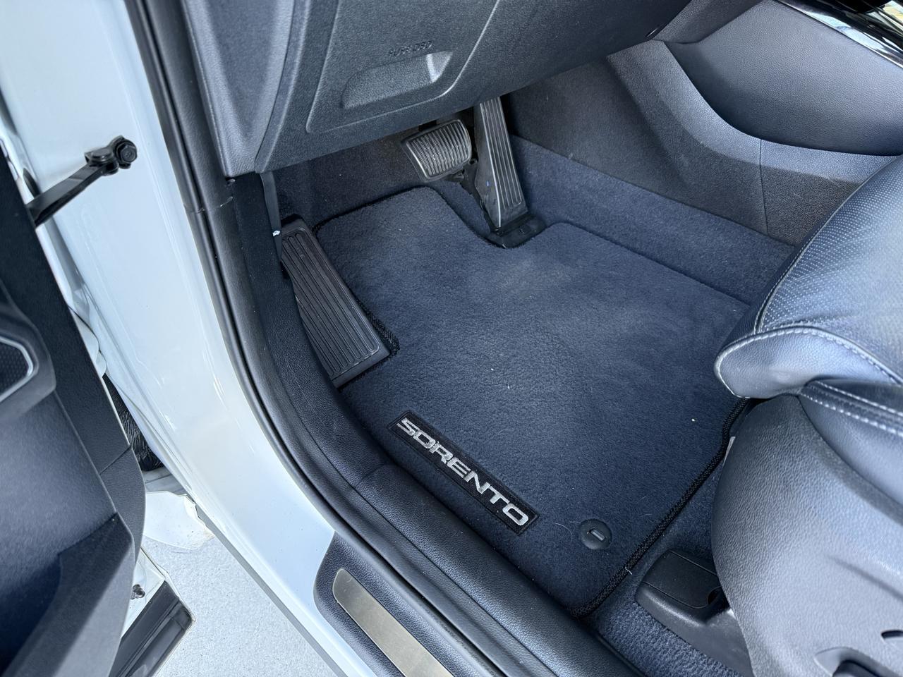 2019 Kia Sorento SX V6 photo 10