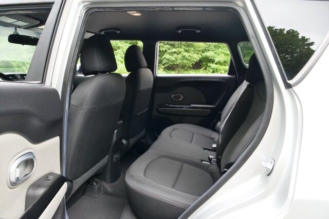 2019 Kia Soul + / Harmon Kardon Audio / Navigation! High Point NC