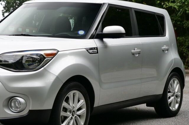 2019 Kia Soul + / Harmon Kardon Audio / Navigation! High Point NC