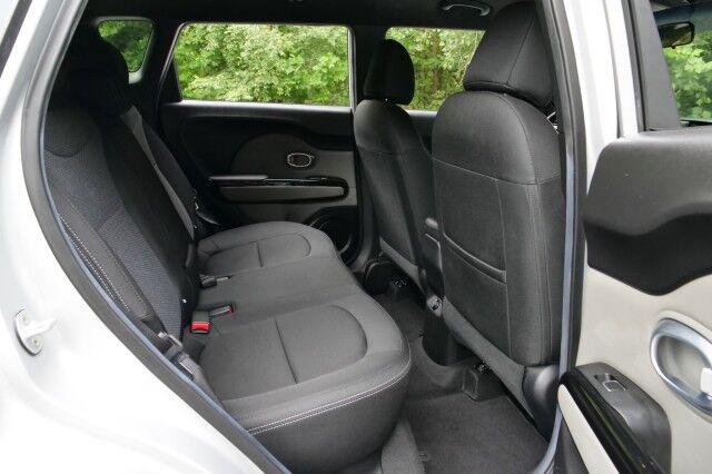 2019 Kia Soul + / Harmon Kardon Audio / Navigation! High Point NC
