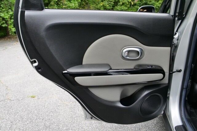 2019 Kia Soul + / Harmon Kardon Audio / Navigation! High Point NC