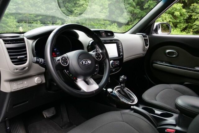 2019 Kia Soul + / Harmon Kardon Audio / Navigation! High Point NC