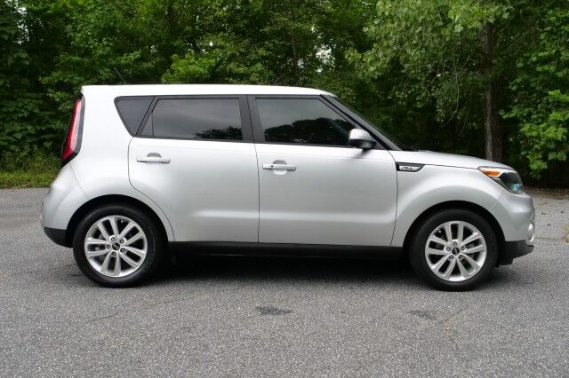 2019 Kia Soul + / Harmon Kardon Audio / Navigation! High Point NC