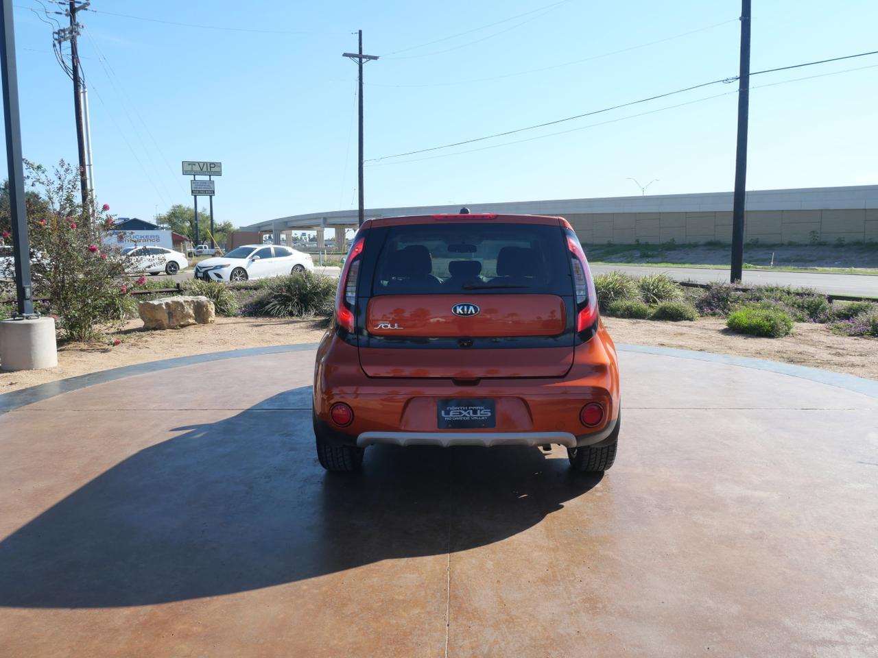 2019 Kia Soul +
