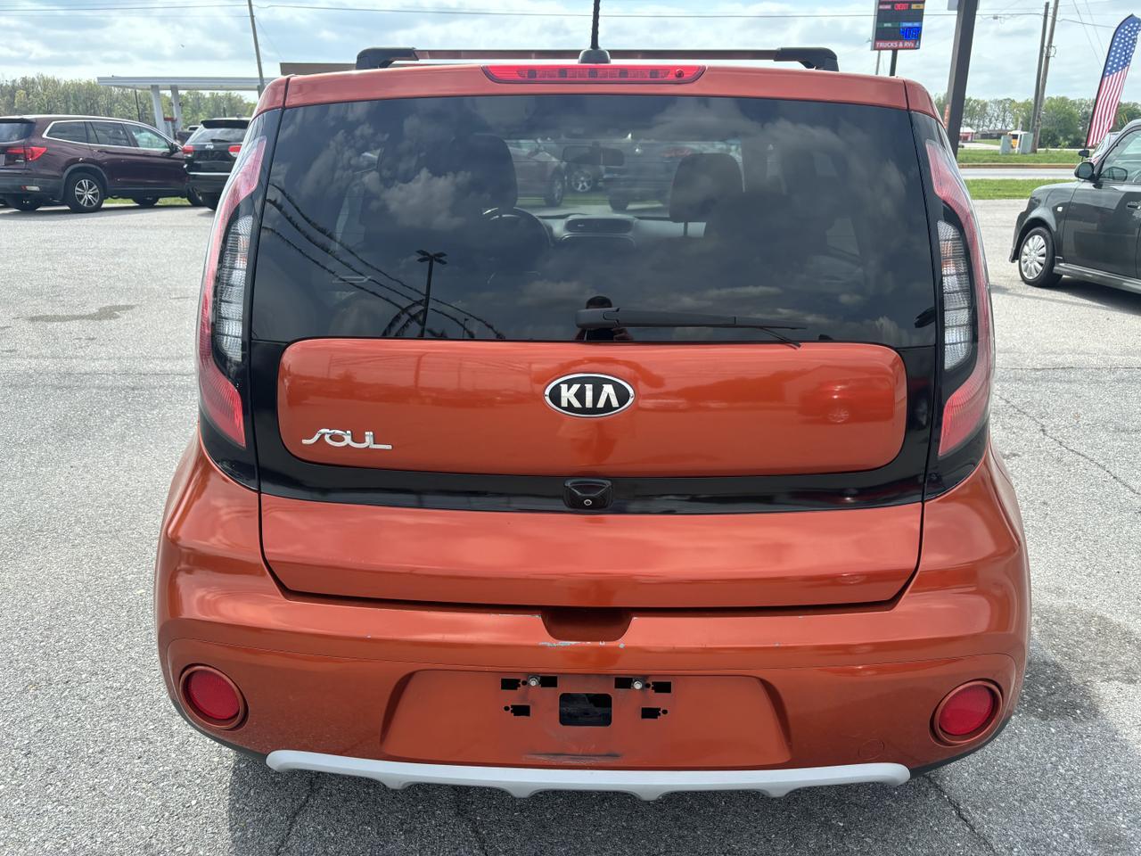 2019 Kia Soul + Wagon 4D Aurora MO