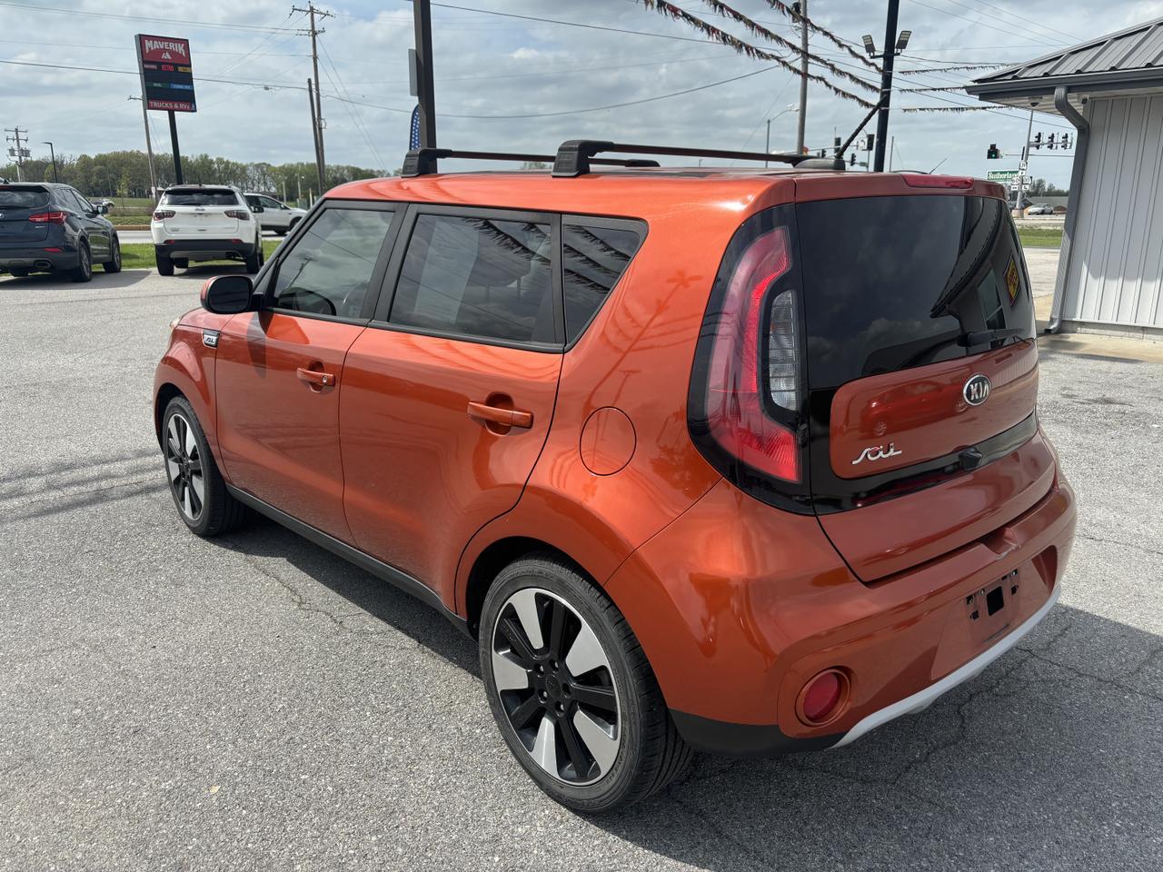 2019 Kia Soul + Wagon 4D Aurora MO