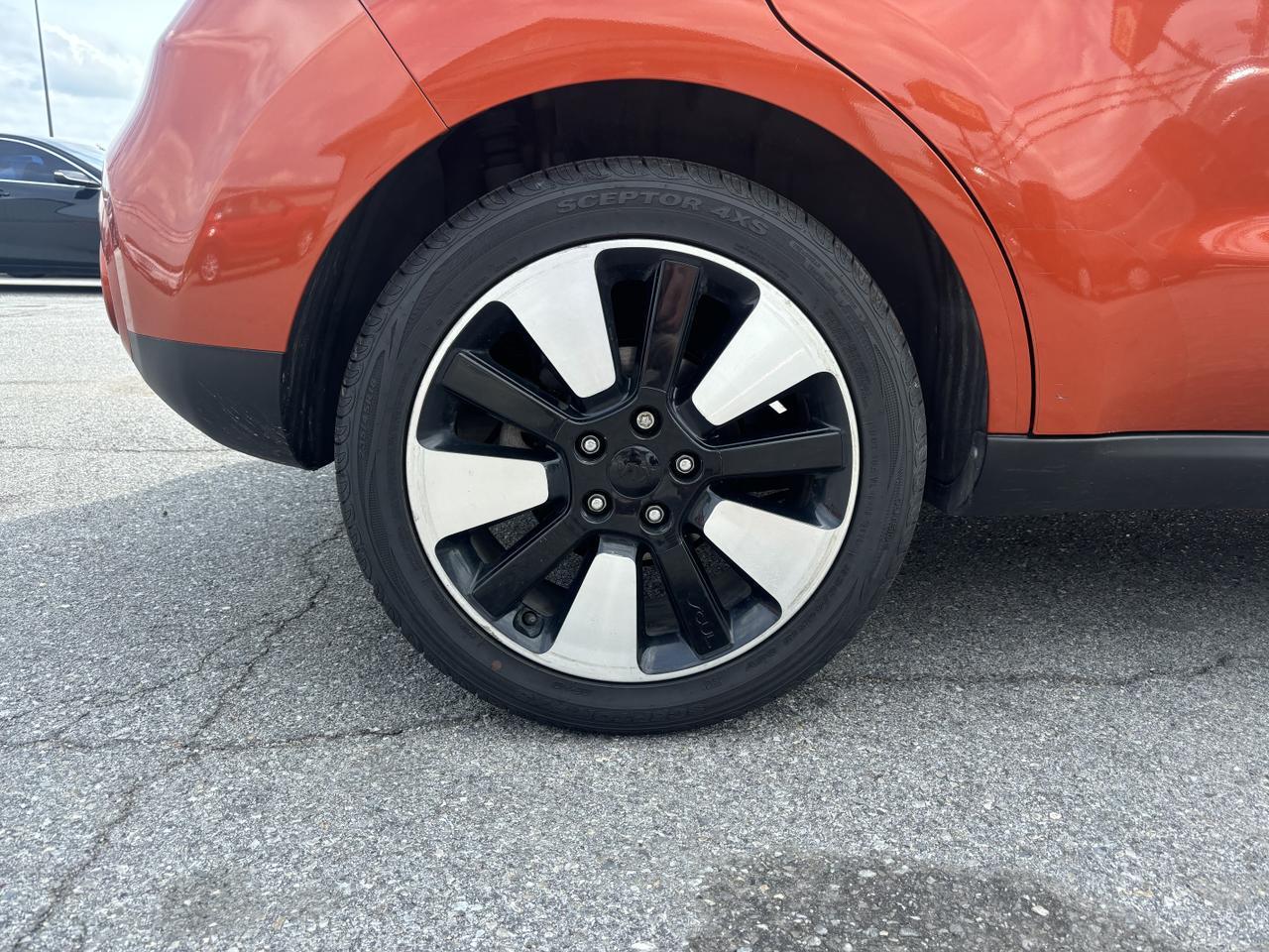 2019 Kia Soul + Wagon 4D Aurora MO