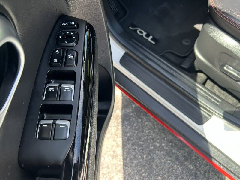 2019 Kia Soul ! Whitinsville MA