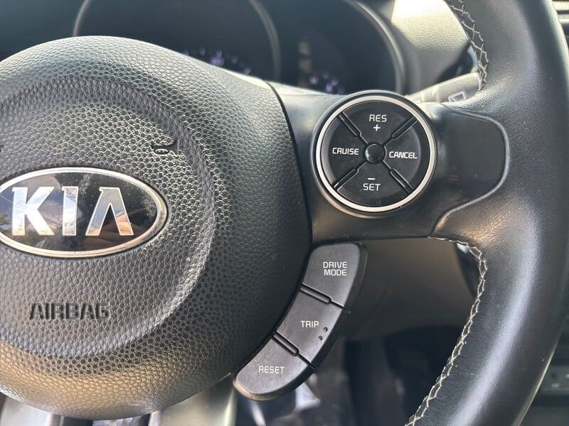 2019 Kia Soul + w/PREMIUM AUDIO . NAVI. Seffner FL