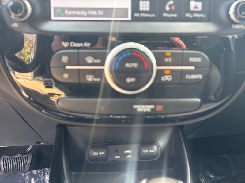 2019 Kia Soul + w/PREMIUM AUDIO . NAVI. Seffner FL