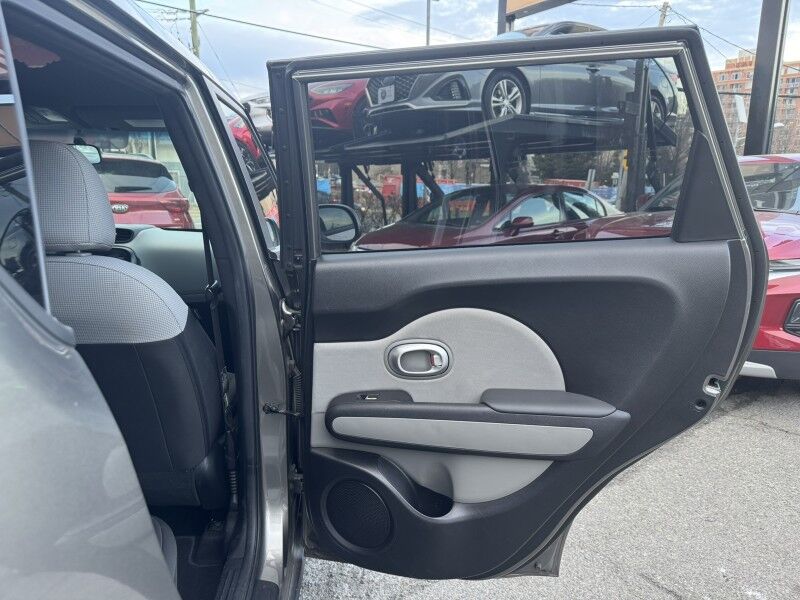 2019 Kia Soul Base FWD w/ Convenience Package Arlington VA