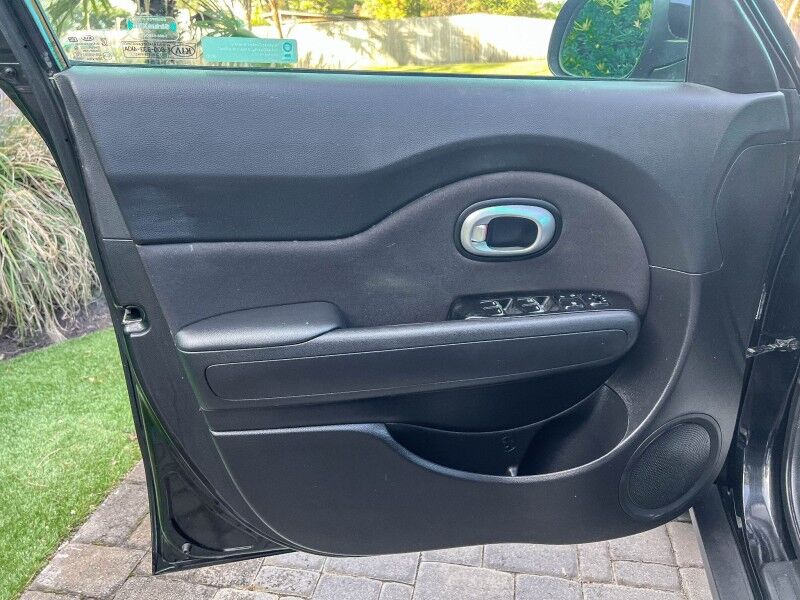2019 Kia Soul Base Wilmington NC