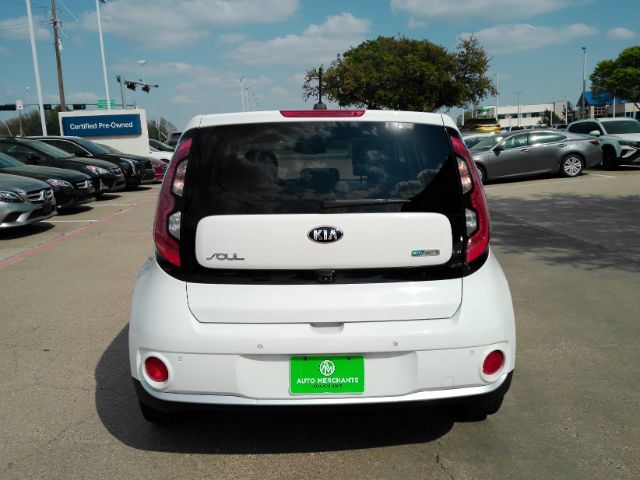 2019 Kia Soul EV + Plano TX