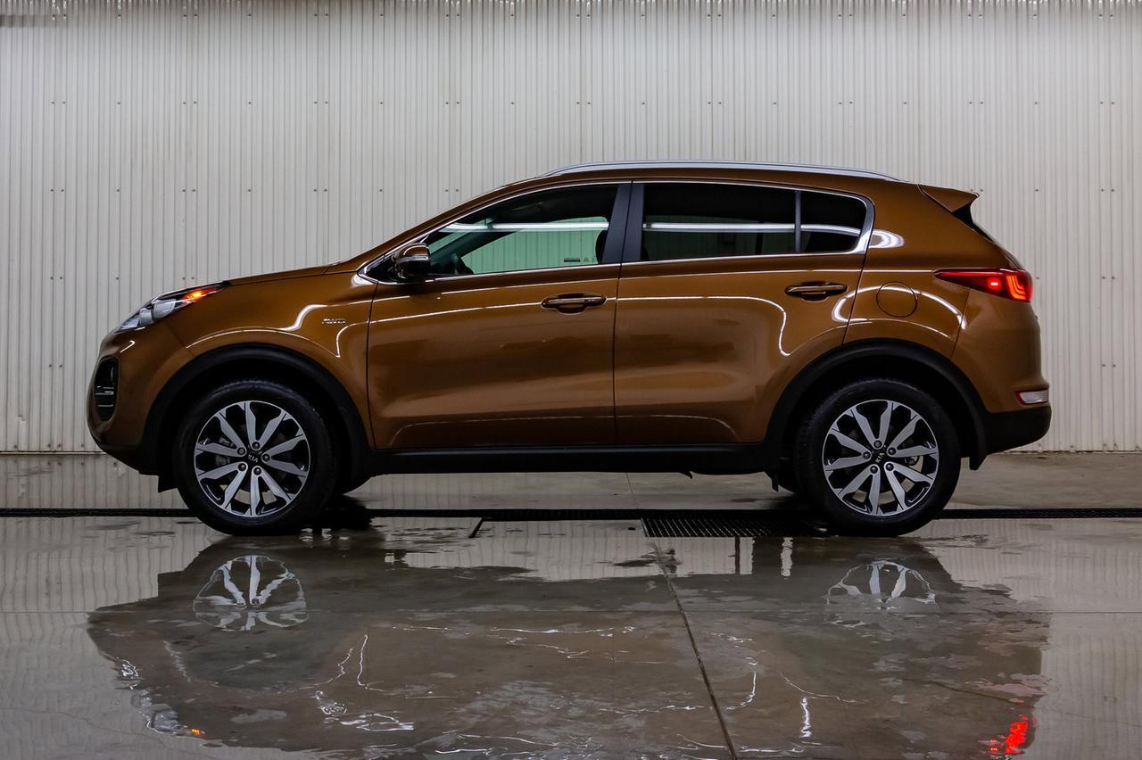 2019 Kia Sportage AWD EX Premium Leather BCam Red Deer AB