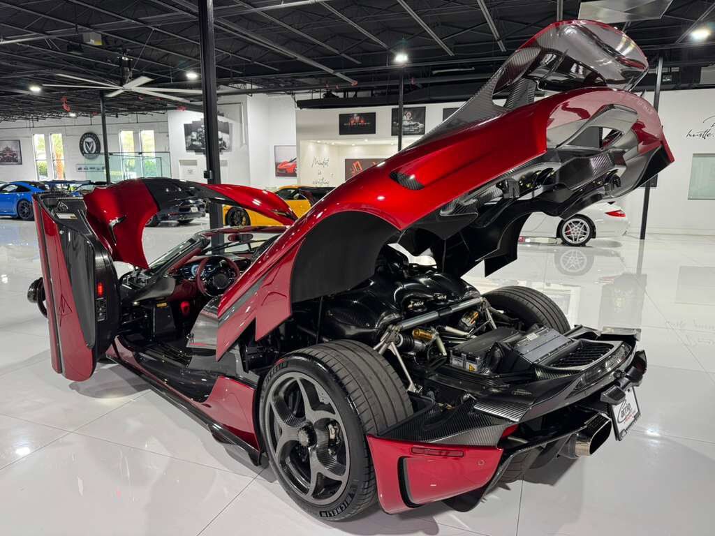 2019 Koenigsegg Regera $3,241,175 STICKER!!! Ghost Package, one-off paint, carbon wheels, power upgrade AND MUCH MORE!!! Fort Lauderdale FL