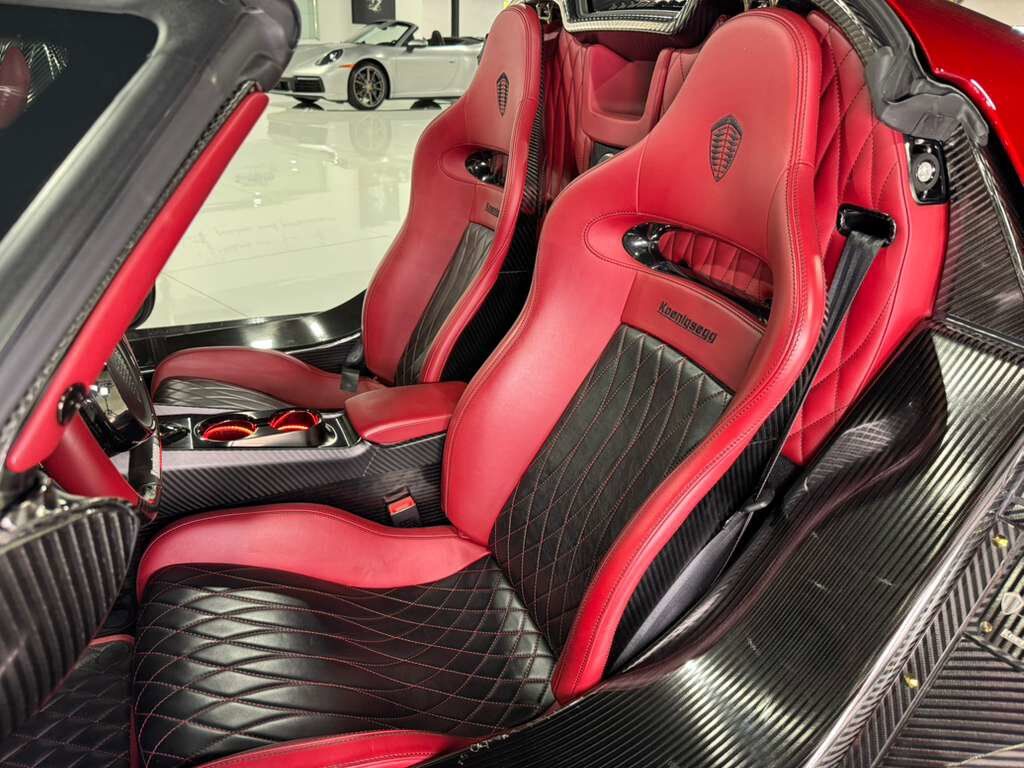 2019 Koenigsegg Regera $3,241,175 STICKER!!! Ghost Package, one-off paint, carbon wheels, power upgrade AND MUCH MORE!!! Fort Lauderdale FL