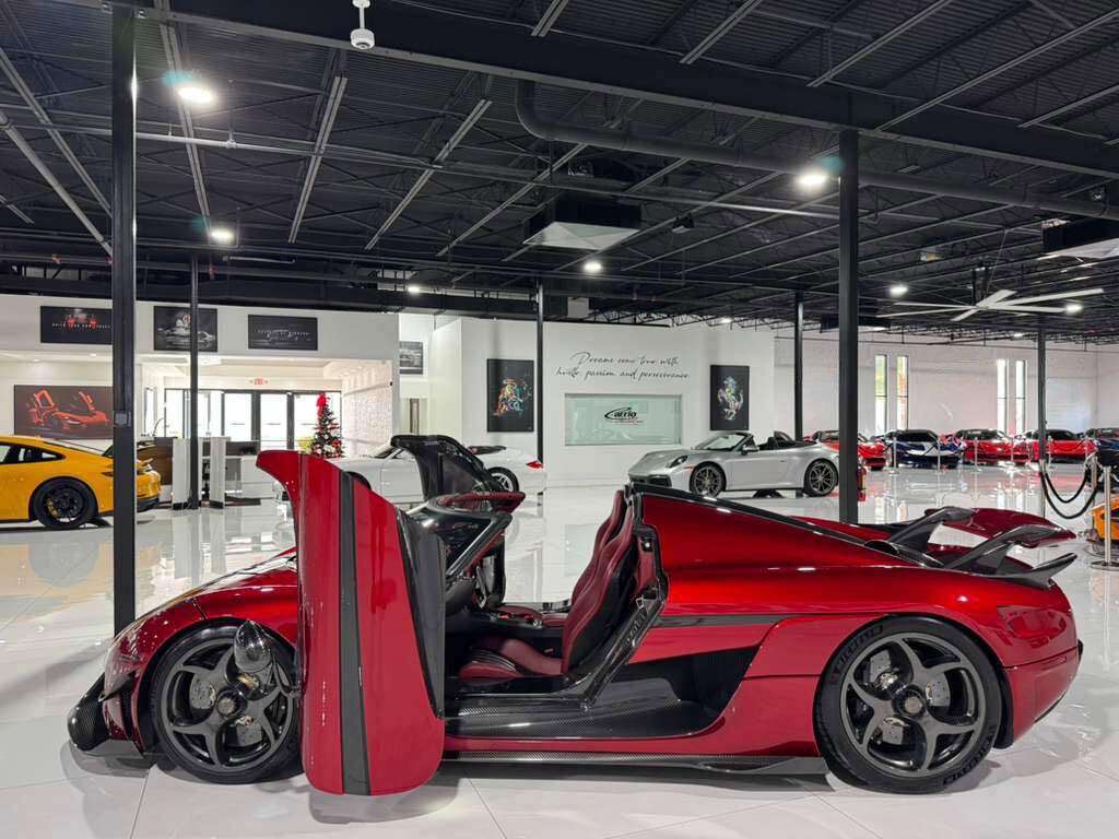 2019 Koenigsegg Regera $3,241,175 STICKER!!! Ghost Package, one-off paint, carbon wheels, power upgrade AND MUCH MORE!!! Fort Lauderdale FL